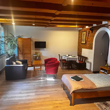 Secesja Apartment *